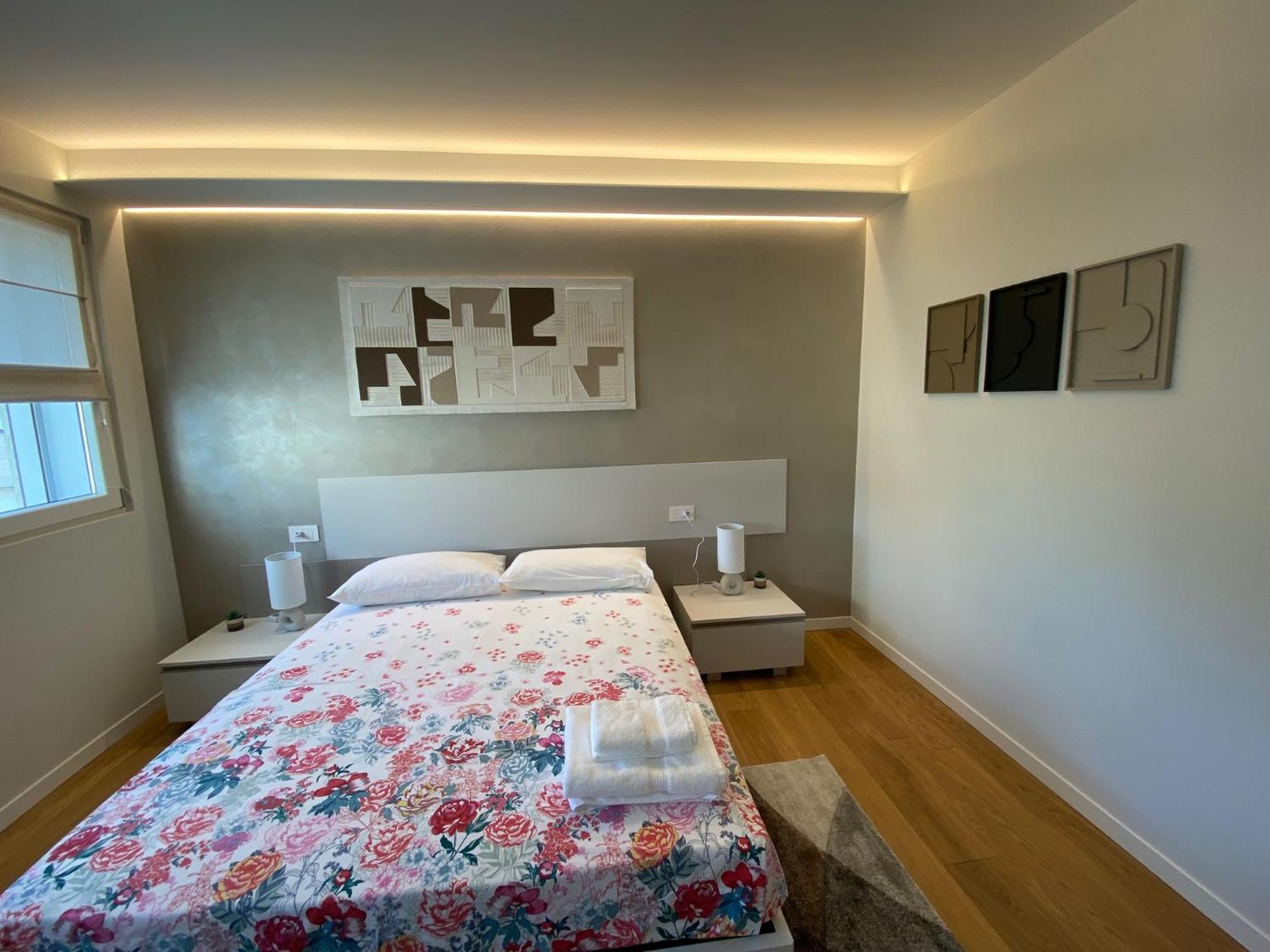 Hz+ Costantini Apartment ปอร์เดโนเน ภายนอก รูปภาพ
